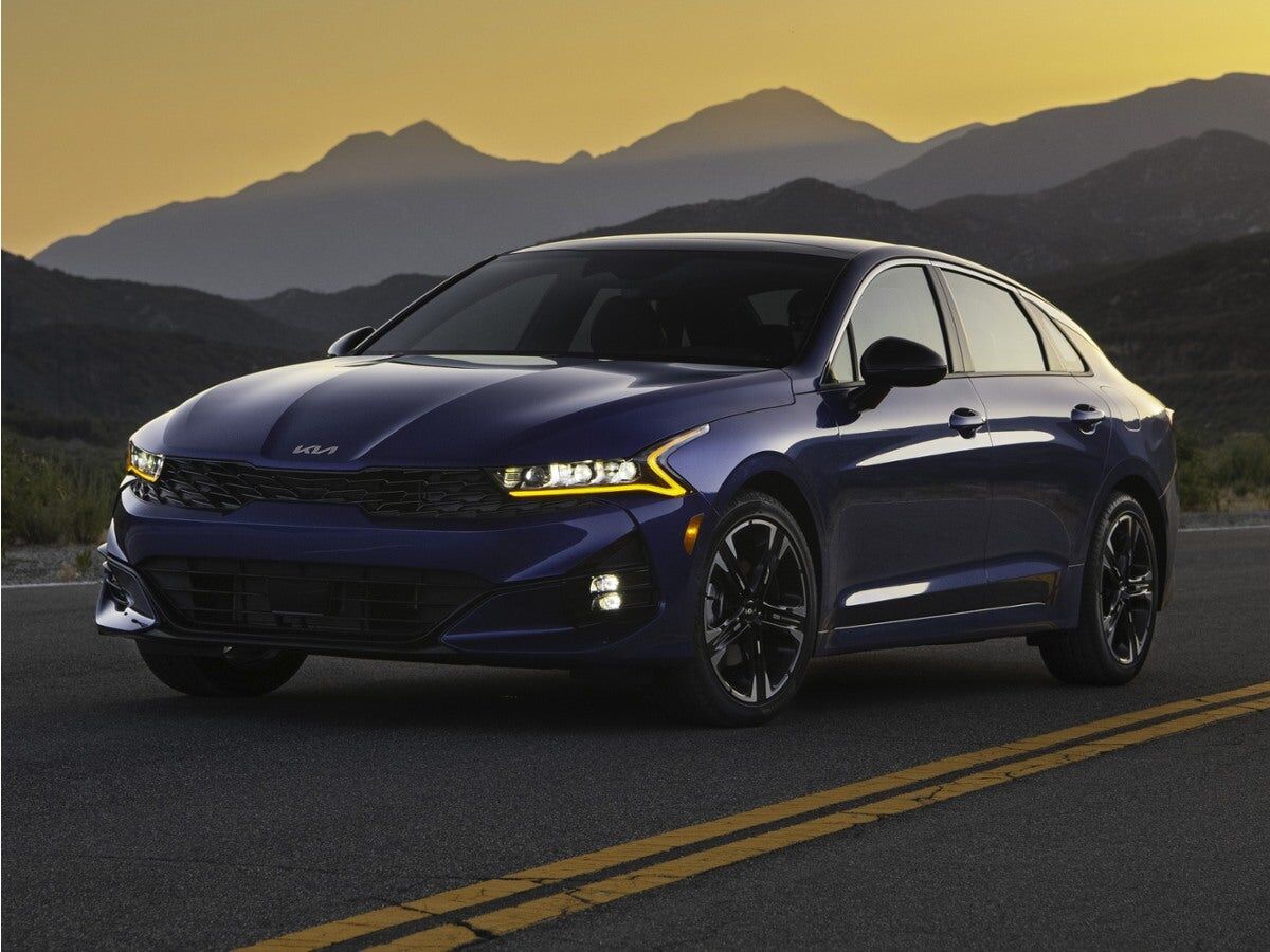 2022 KIA K5