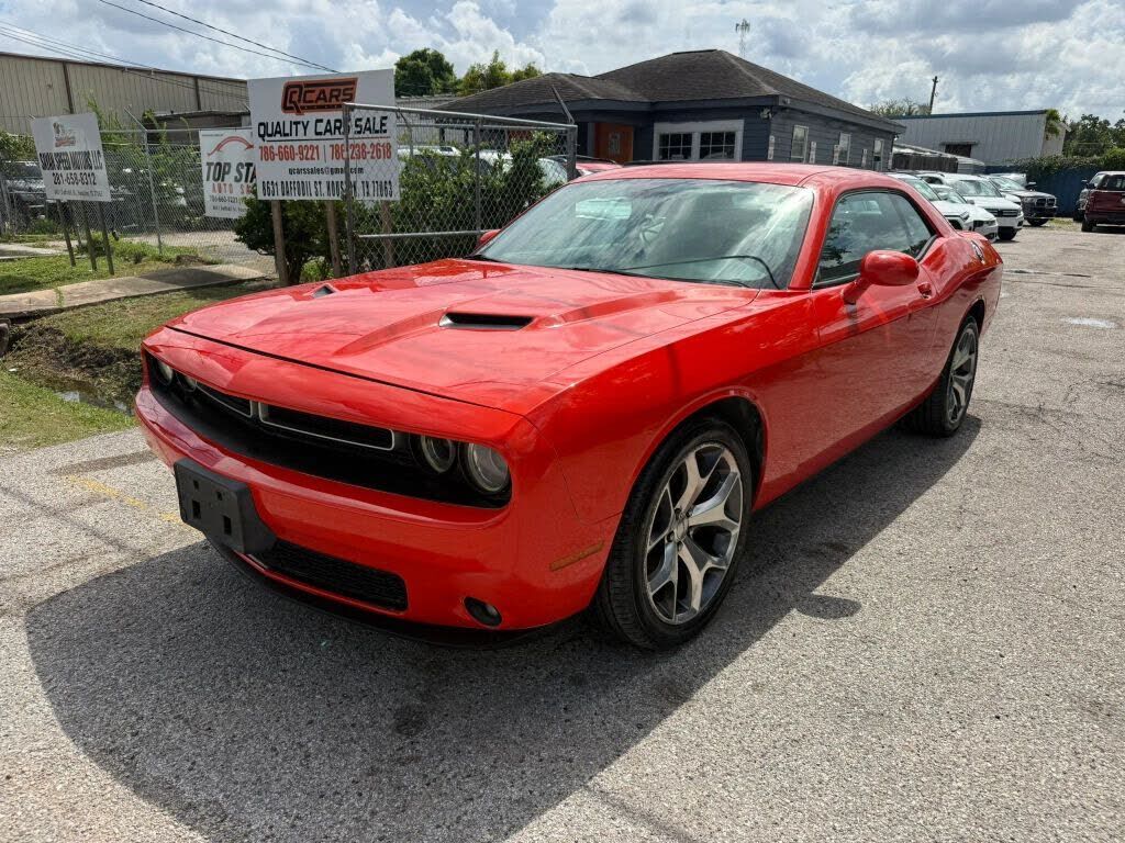 2016 DODGE Challenger