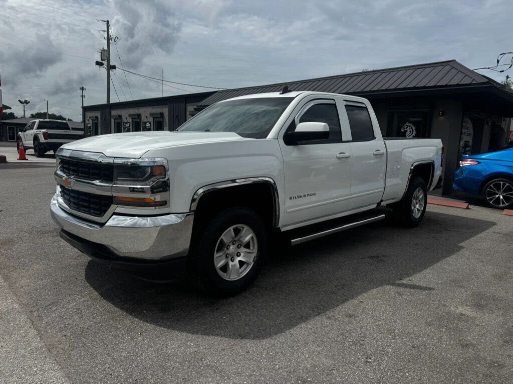 2018 CHEVROLET Silverado