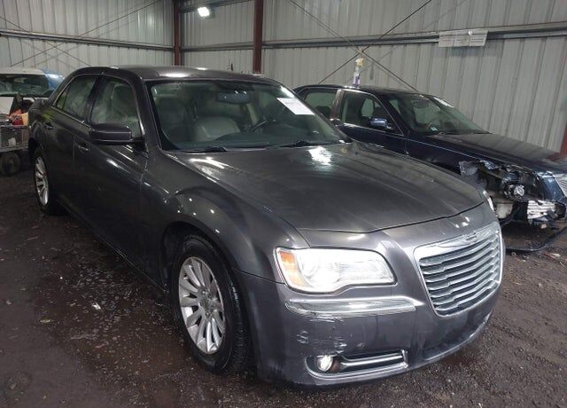 2013 CHRYSLER 300