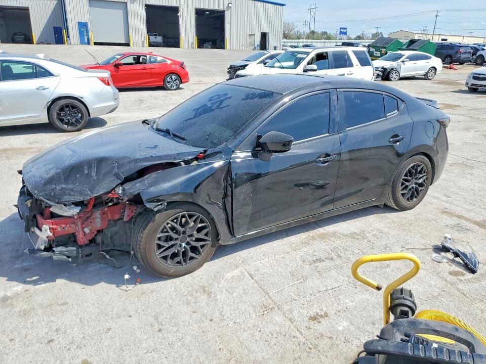 2015 MAZDA Mazda3