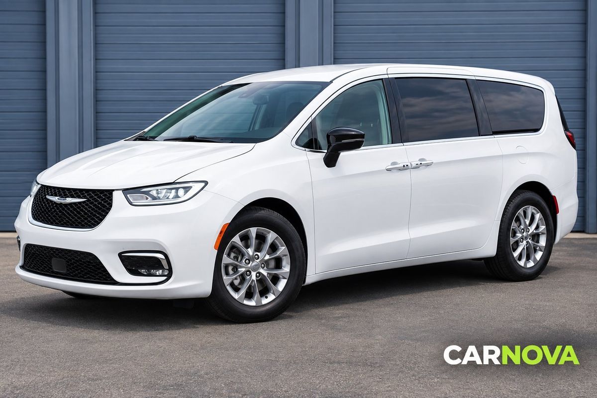 2024 CHRYSLER Pacifica