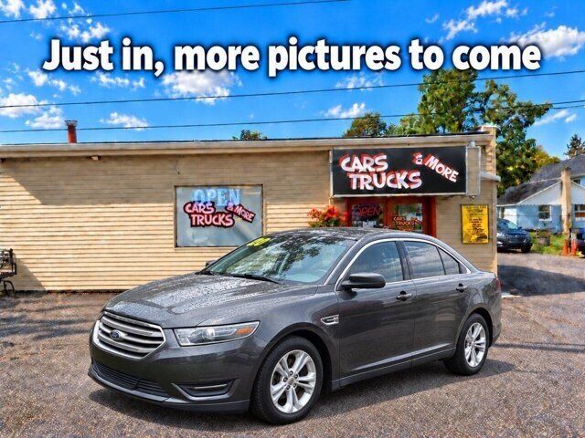 2018 FORD Taurus