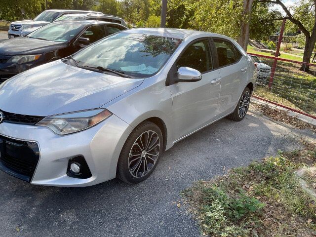 2015 TOYOTA Corolla