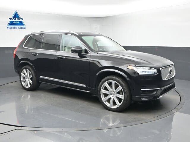 2019 VOLVO XC90