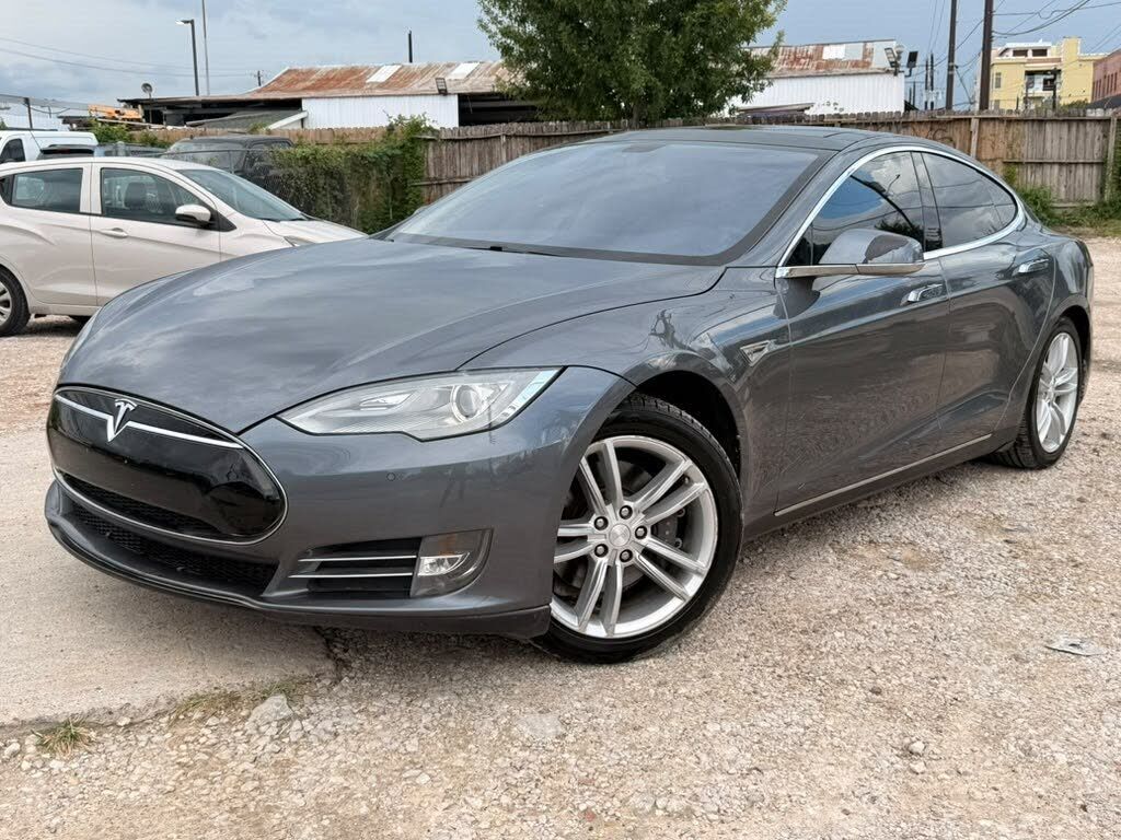 2013 TESLA Model S