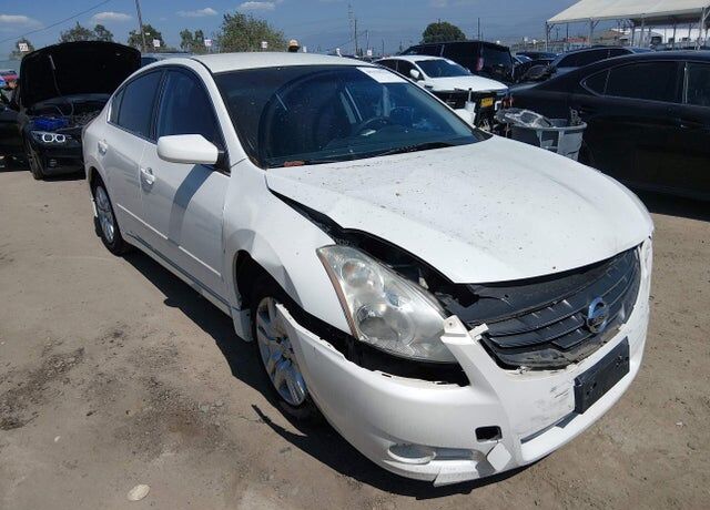 2010 NISSAN Altima