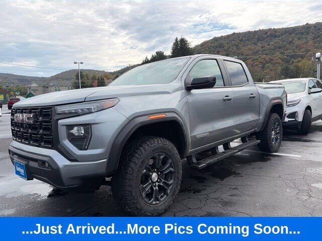 2024 GMC Canyon