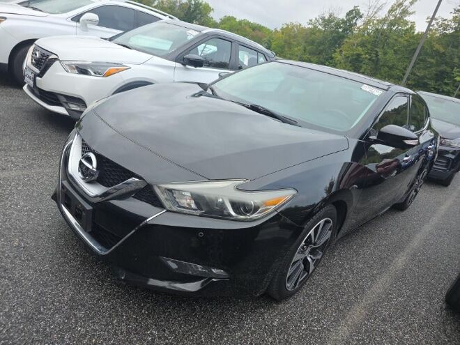 2016 NISSAN Maxima
