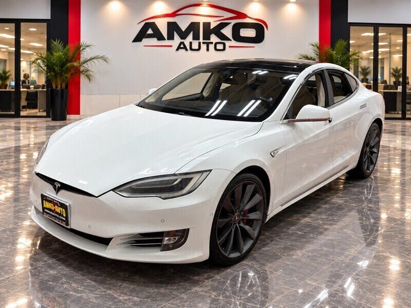 2016 TESLA Model S