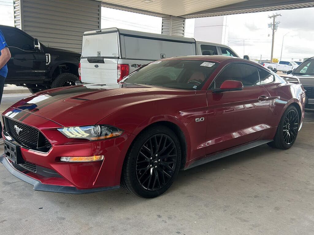 2022 FORD Mustang