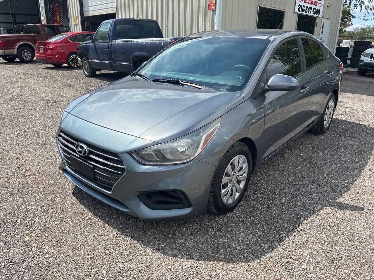 2018 HYUNDAI Accent