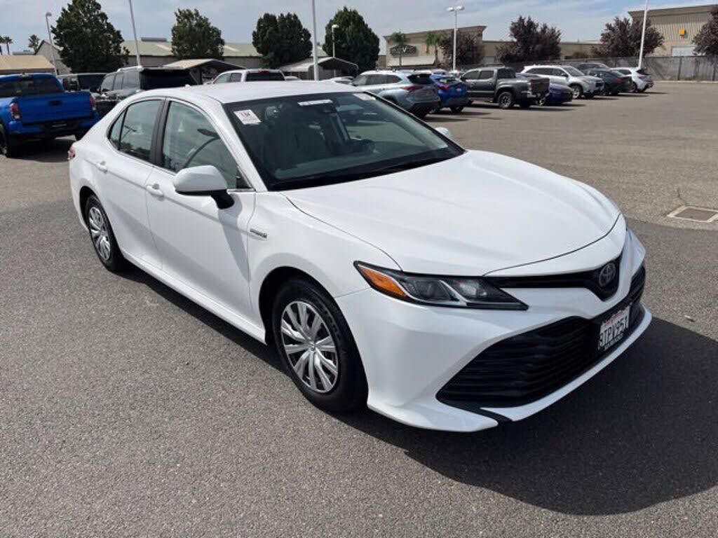 2020 TOYOTA Camry