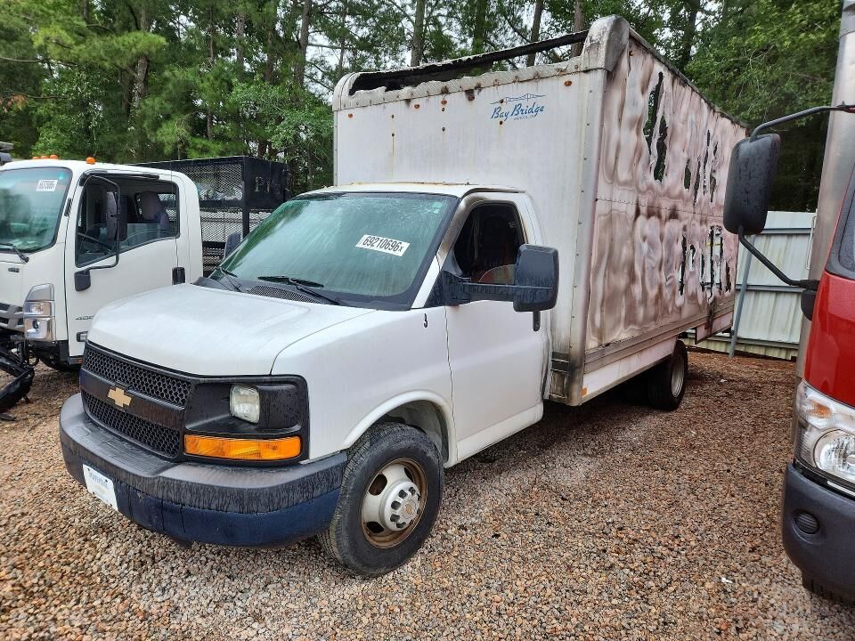 2015 CHEVROLET Express