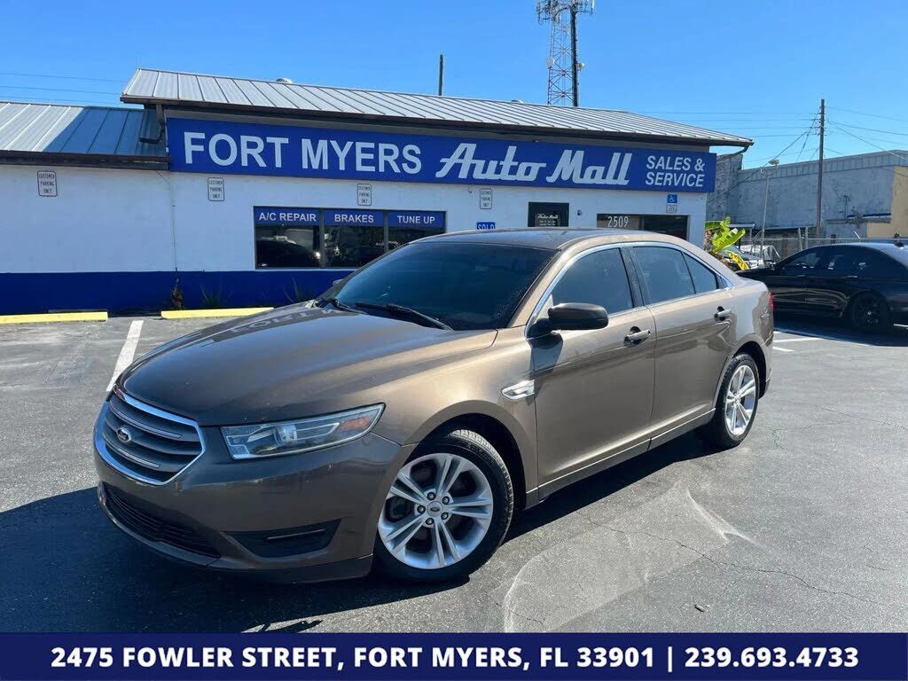 2015 FORD Taurus