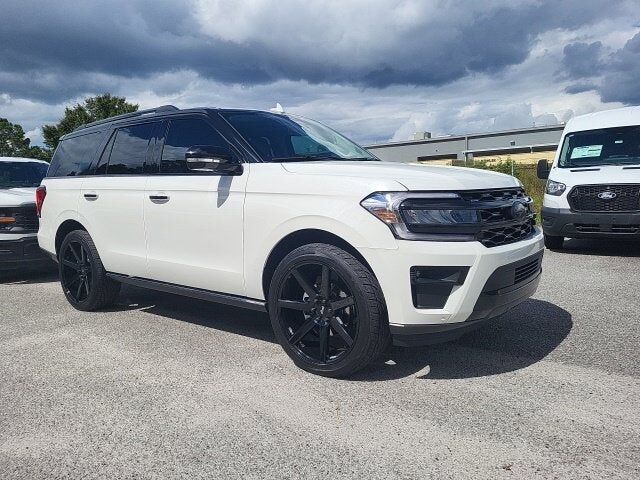 2024 FORD Expedition