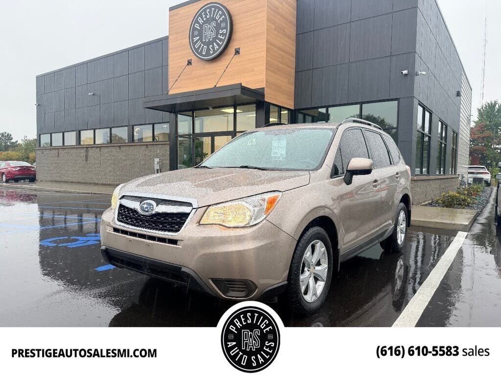 2015 SUBARU Forester