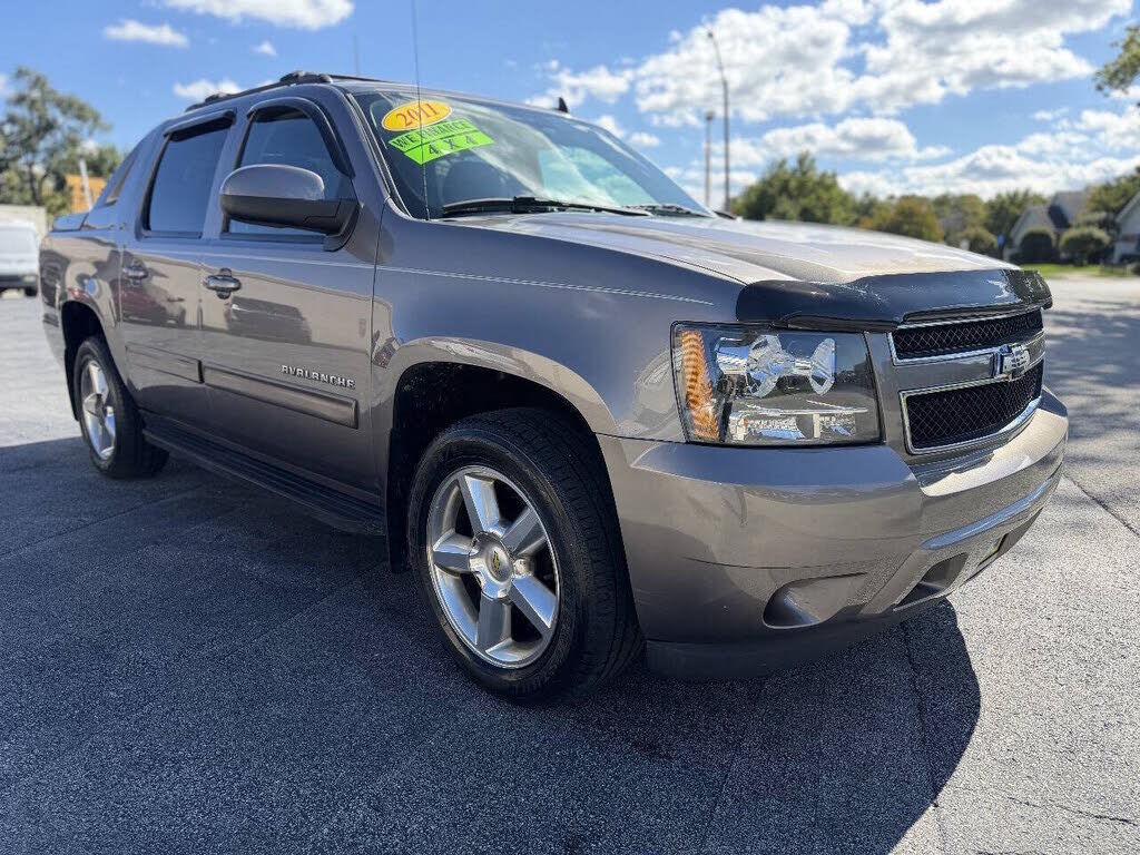 2011 CHEVROLET Avalanche