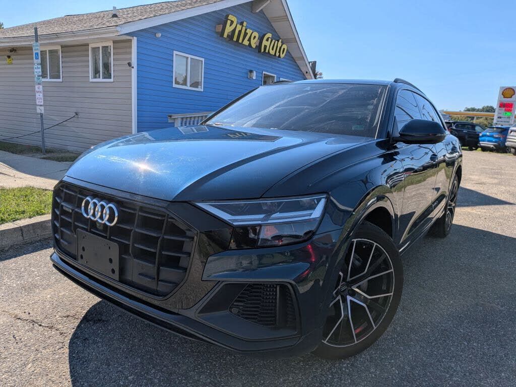 2019 AUDI Q8