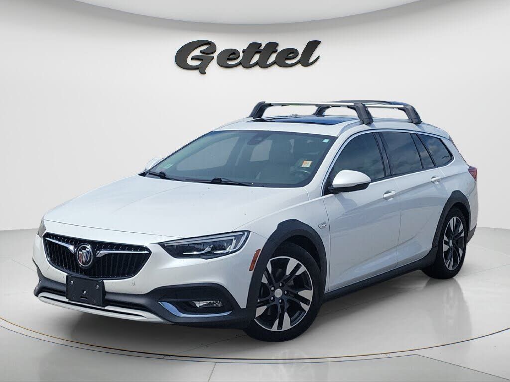 2018 BUICK Regal TourX