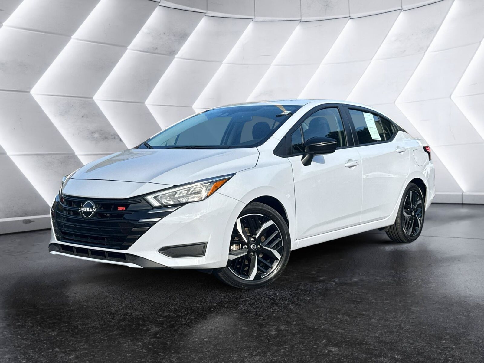 2025 NISSAN Versa