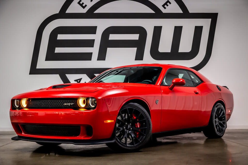 2016 DODGE Challenger