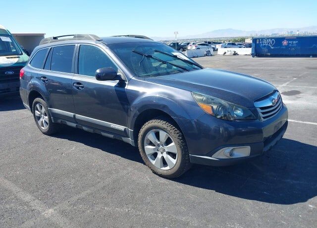 2010 SUBARU Outback