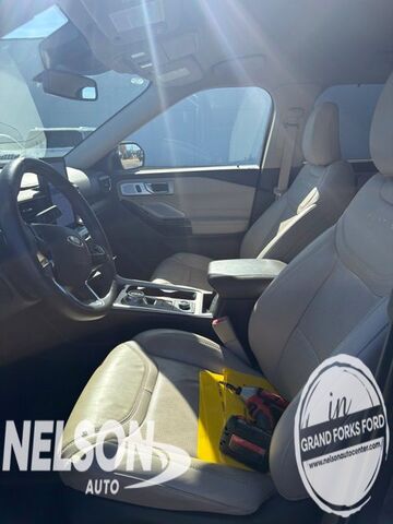 2024 FORD Explorer