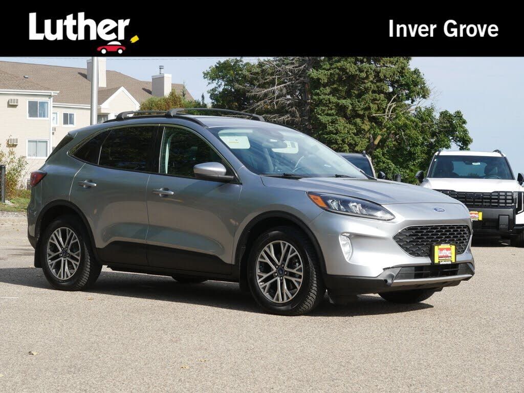 2021 FORD Escape