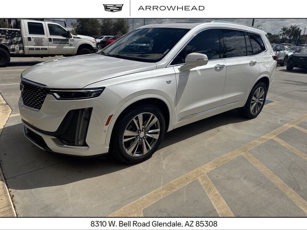 2021 CADILLAC XT6