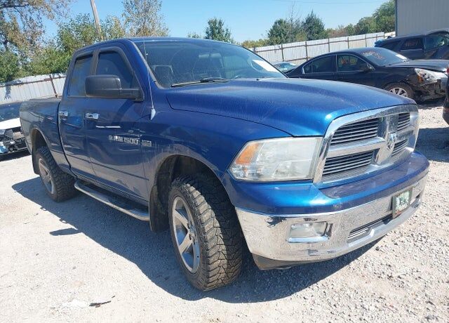 2011 DODGE Ram