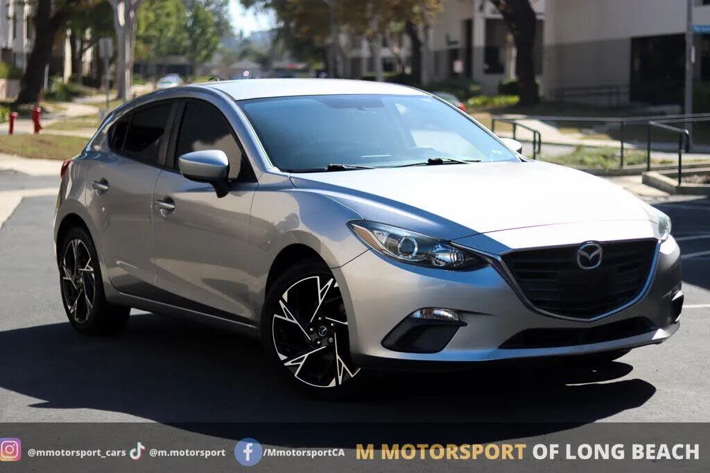2015 MAZDA Mazda3