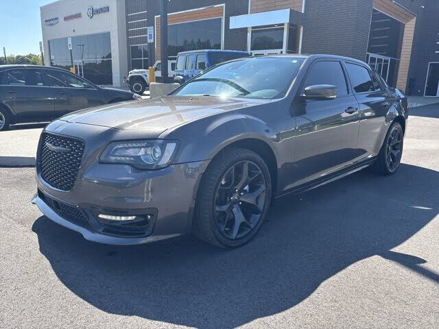 2021 CHRYSLER 300