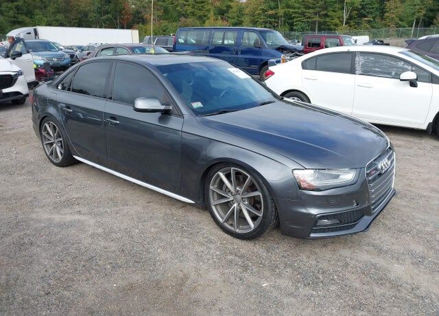 2015 AUDI A4