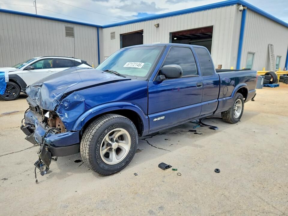 2002 CHEVROLET S-10 Pickup