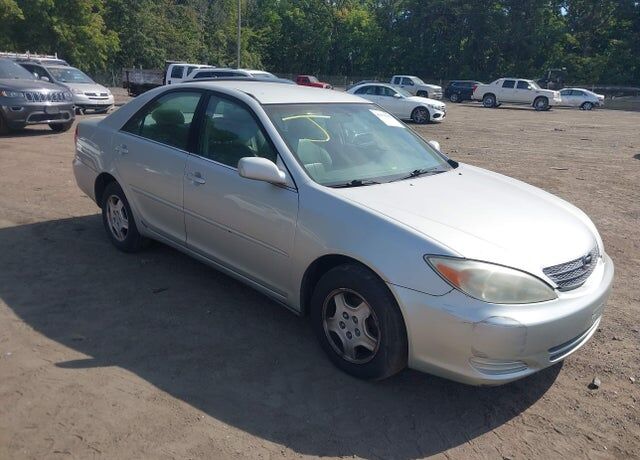 2002 TOYOTA Camry