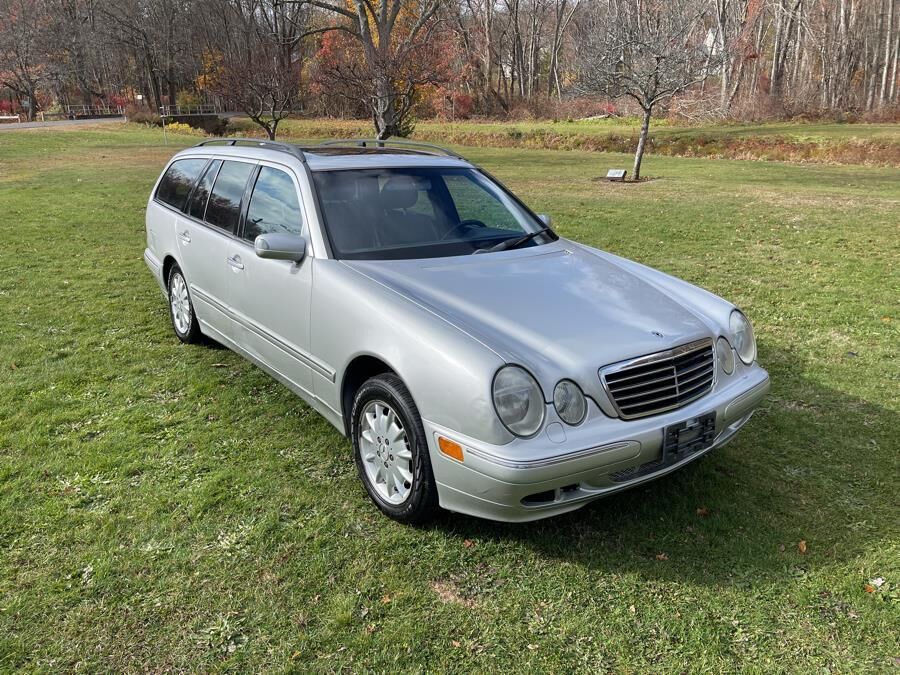 2002 MERCEDES-BENZ E-Class
