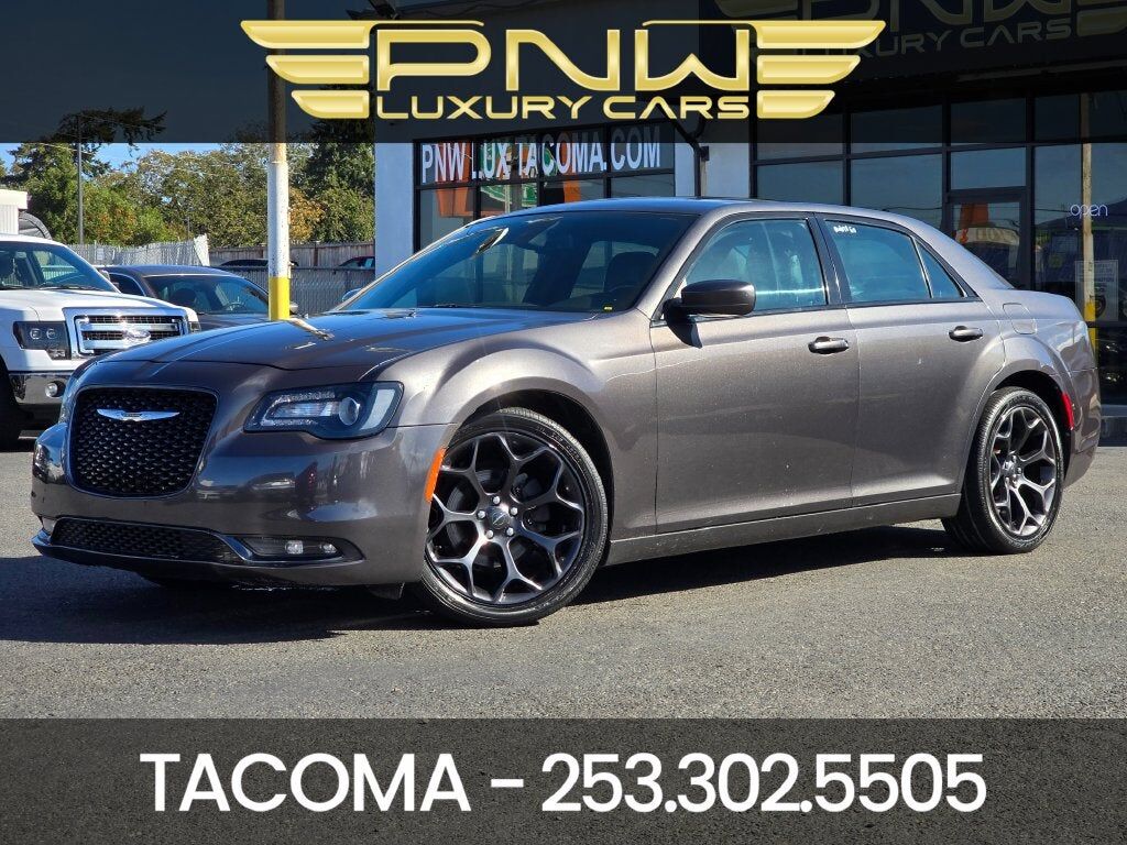 2019 CHRYSLER 300