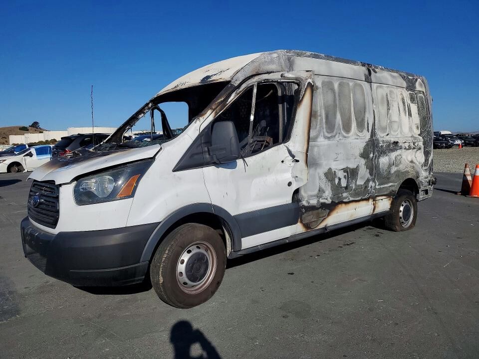 2015 FORD Transit