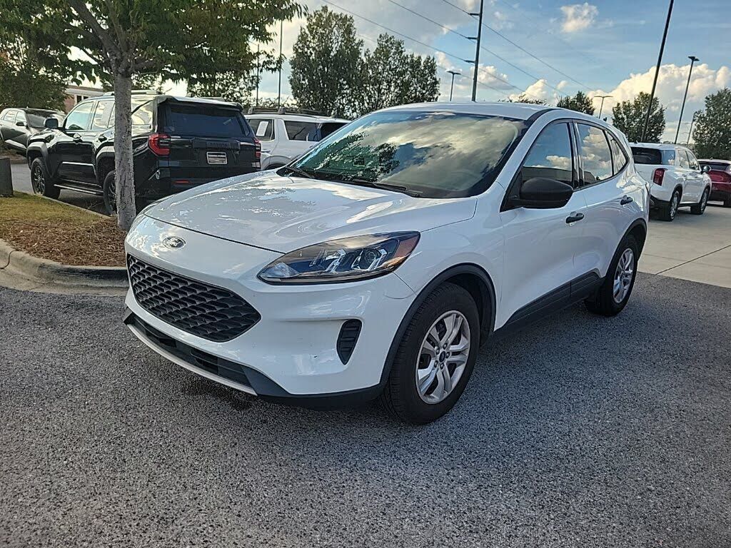 2021 FORD Escape