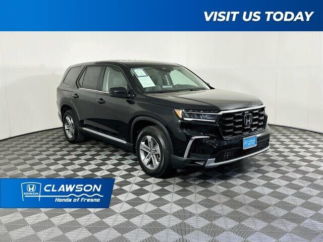 2023 HONDA Pilot