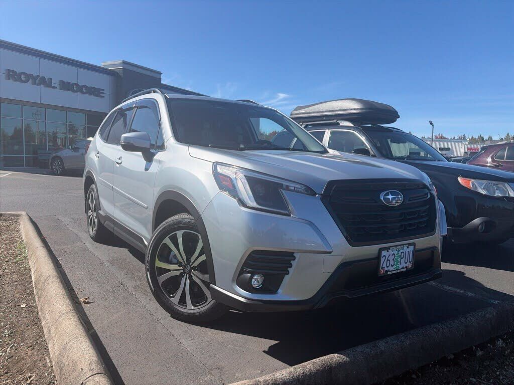 2024 SUBARU Forester