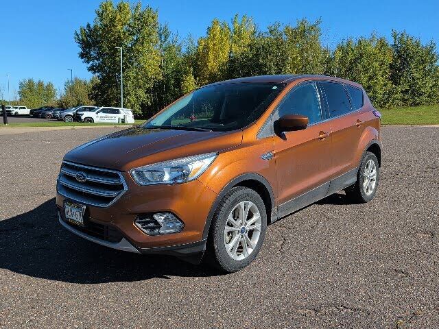 2017 FORD Escape