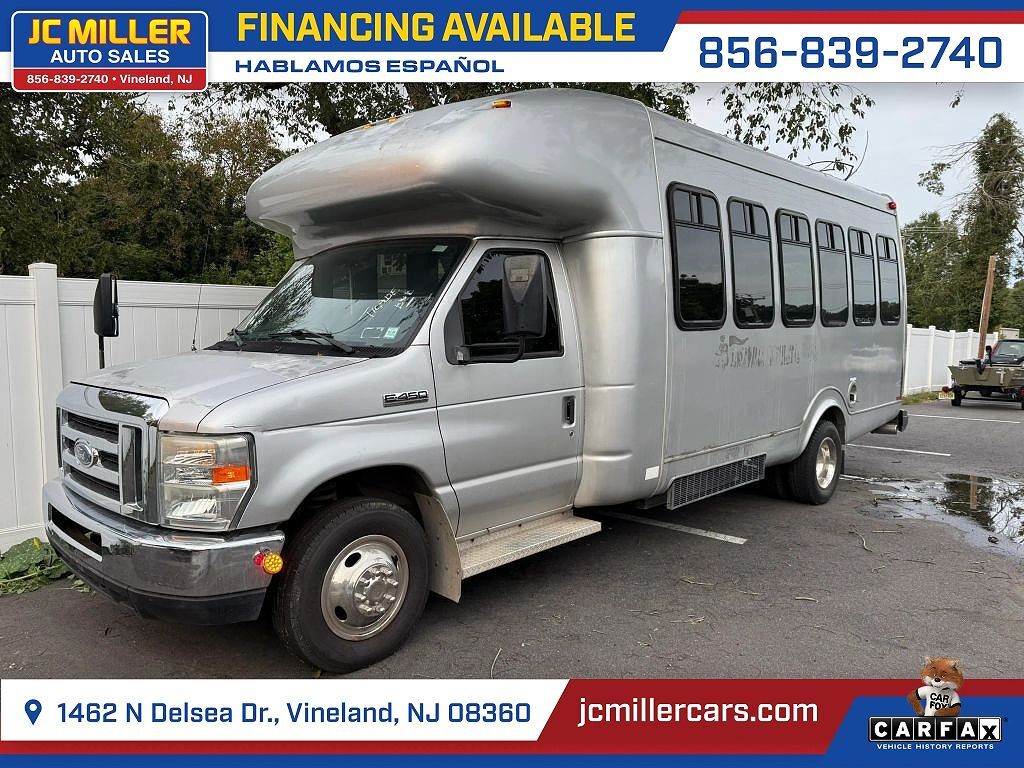 2010 FORD E-450