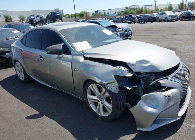 2016 LEXUS IS