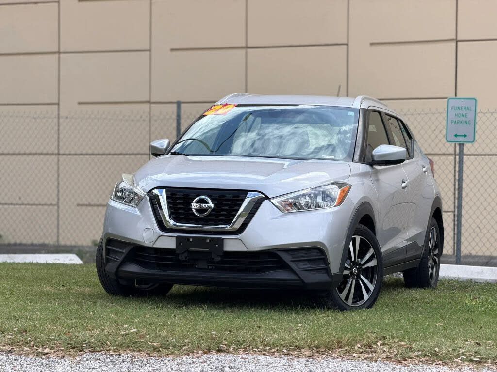 2020 NISSAN Kicks