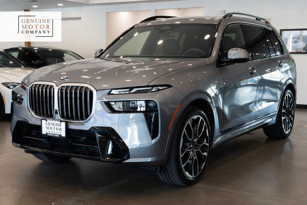 2023 BMW X7