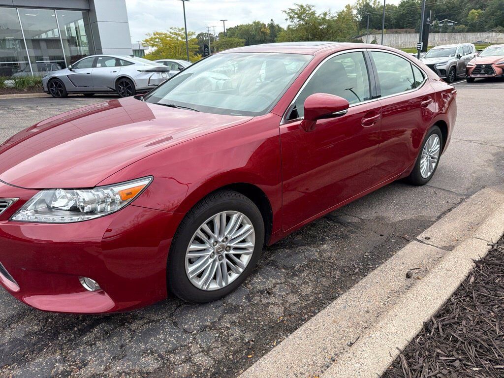 2013 LEXUS ES