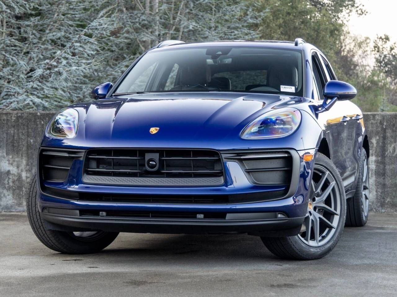 2026 PORSCHE Macan