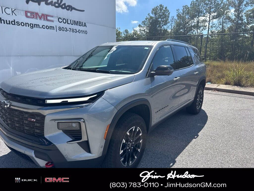 2024 CHEVROLET Traverse